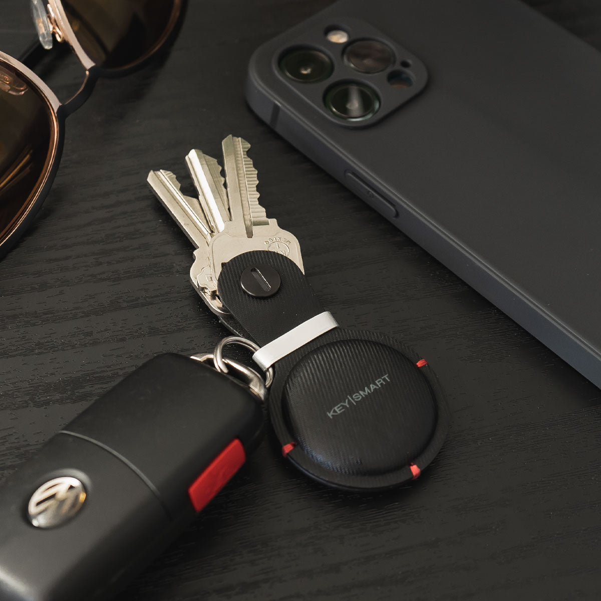 Apple AirTag Leather Key Organizer - Smart Key Storage with Airtag Pocket –  Souma Leather